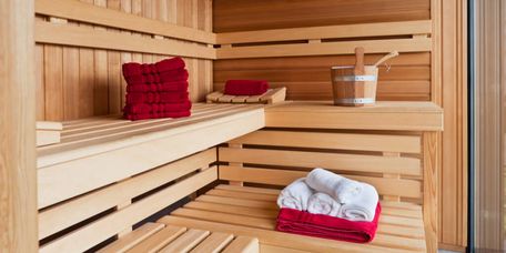 Sauna mit Handtüchern